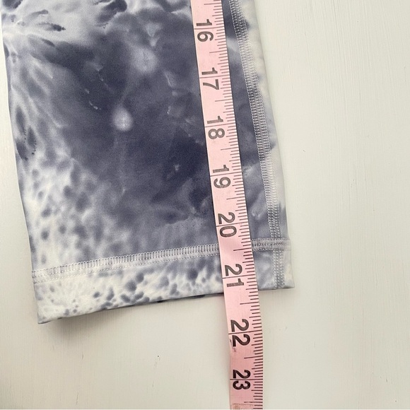 Lululemon Wunder Under Marble Dye High Rise Crop 21" Classic Navy 26693 - Picture 12 of 13